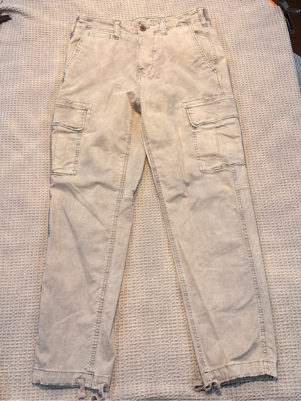 American Eagle Outfitters Light Tan Cargo Pants with Drawstring Ankles